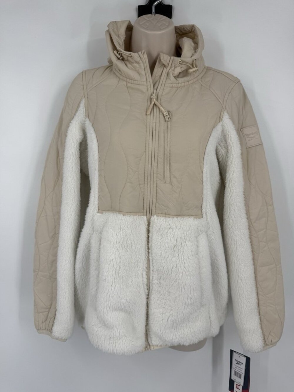 Women’s Reebok Sherpa Quilted Zip Up Jacket Camel & White Size Medium